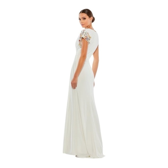 Mac Duggal Embellished Sleeve Jersey Wrap Gown in White Multi Size 10 NWT - Picture 10 of 11